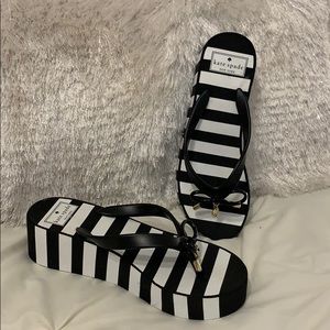 *BRAND NEW* Kate Spade Platform Thong Sandals